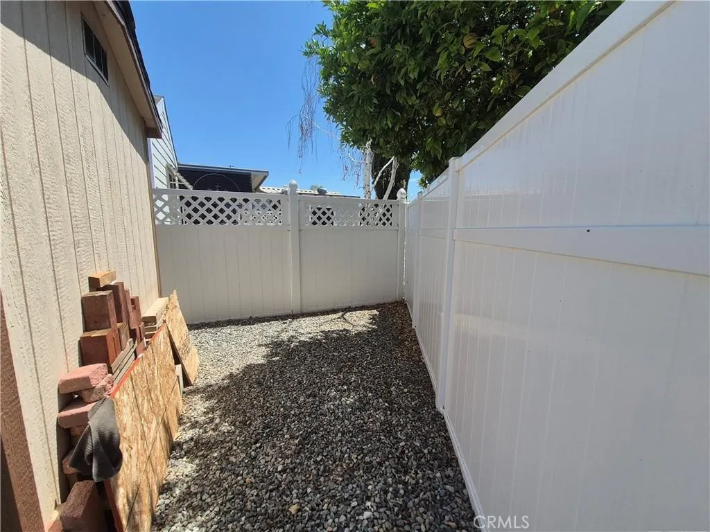 1295 S Cawston, Hemet, CA 92545 - Photo 5 of 15, Hemet, CA