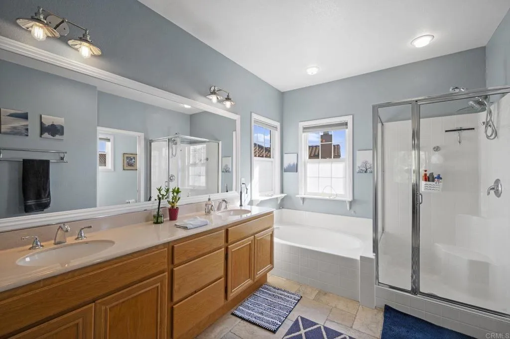 https://cdn.realtyfeed.com/cdn/127/306597719/5053ba6b34ab433835db61e52f5f24ed.webp
