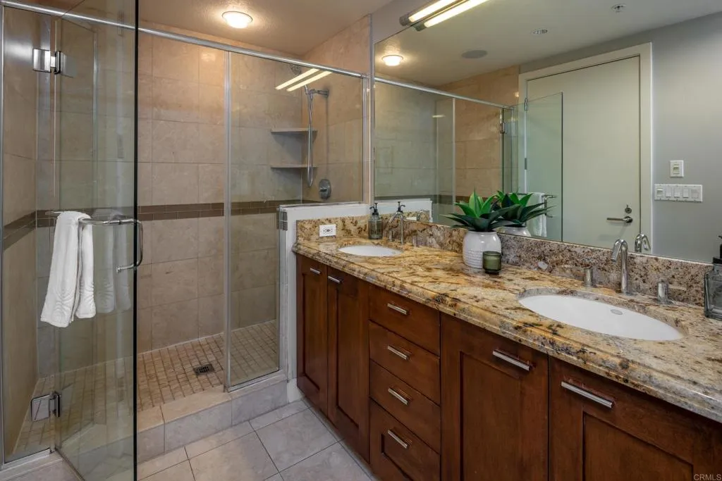 https://cdn.realtyfeed.com/cdn/127/306597772/357e43d17cf4a5471f5ecc7bee66b9e6.webp