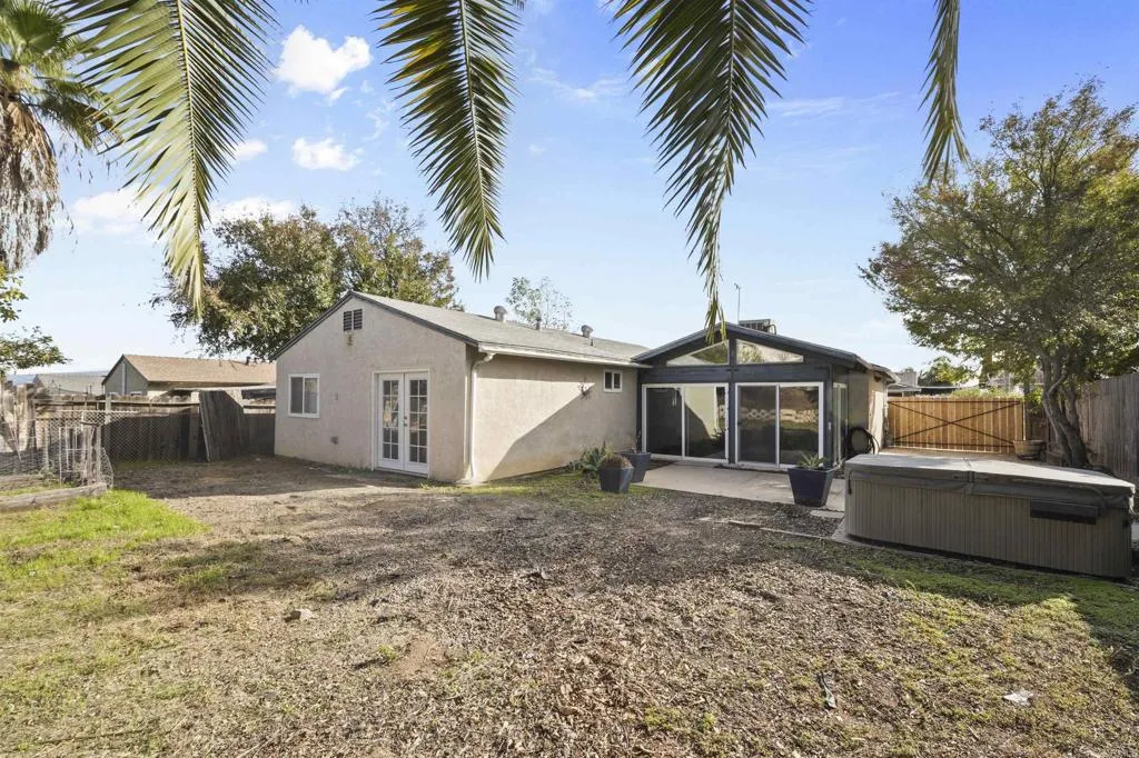 https://cdn.realtyfeed.com/cdn/127/306597884/557bf0b85469c4f9801924659e9af7dd.webp