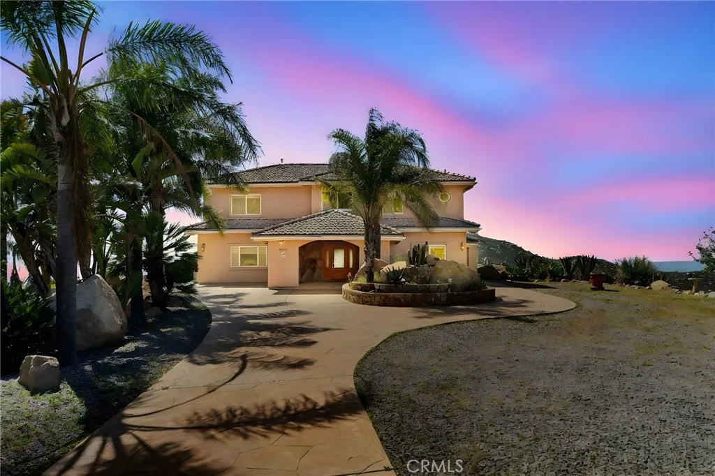 https://cdn.realtyfeed.com/cdn/127/306597888/2a834defa3392d593c7b25db8c628ee8.webp
