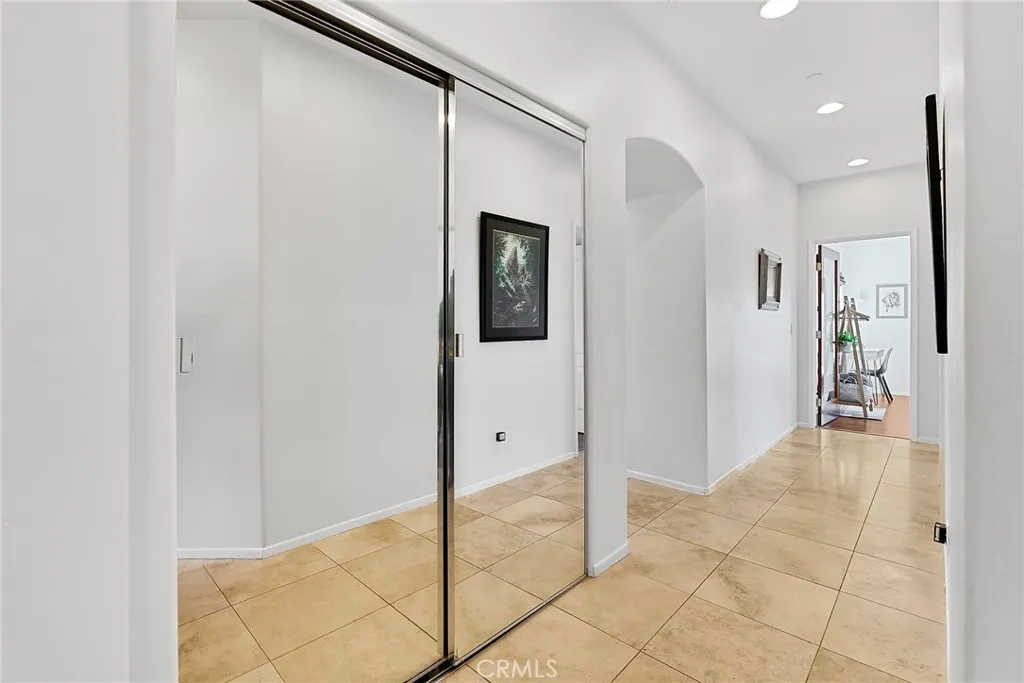 https://cdn.realtyfeed.com/cdn/127/306597888/3155938ee54a2a3f2699051db025c4e0.webp