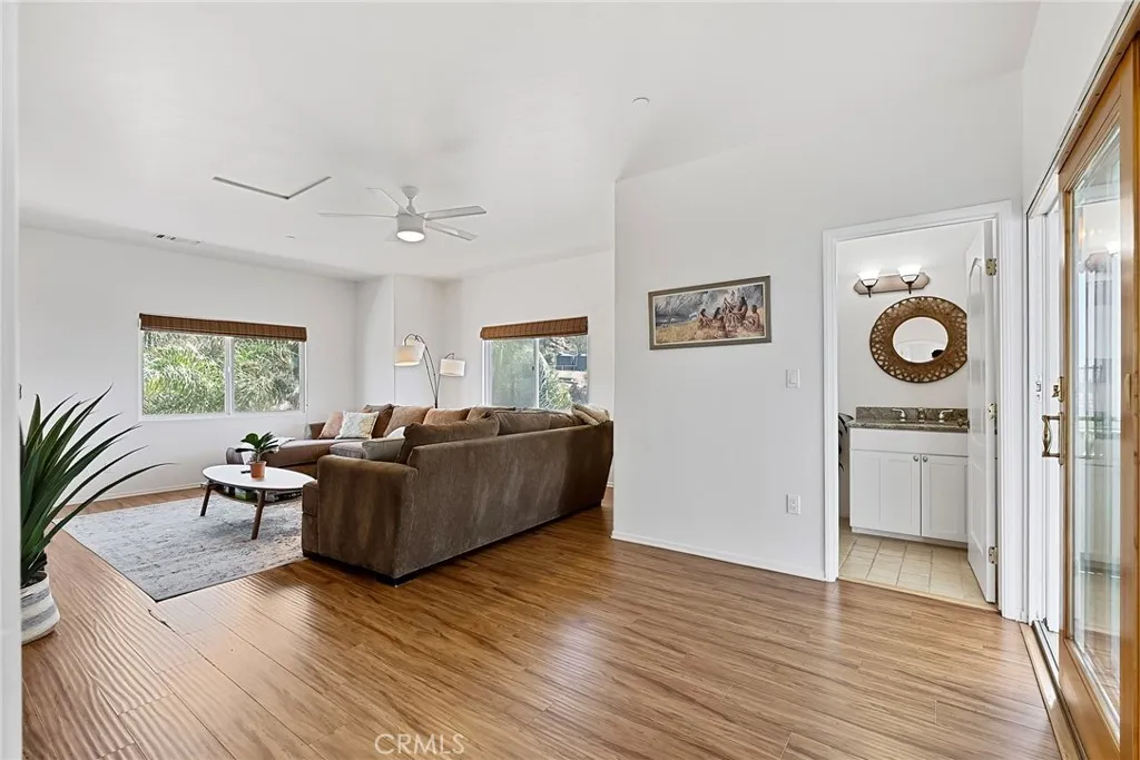 https://cdn.realtyfeed.com/cdn/127/306597888/8d1abf733a8555ae34c367efc5ff3b0a.webp