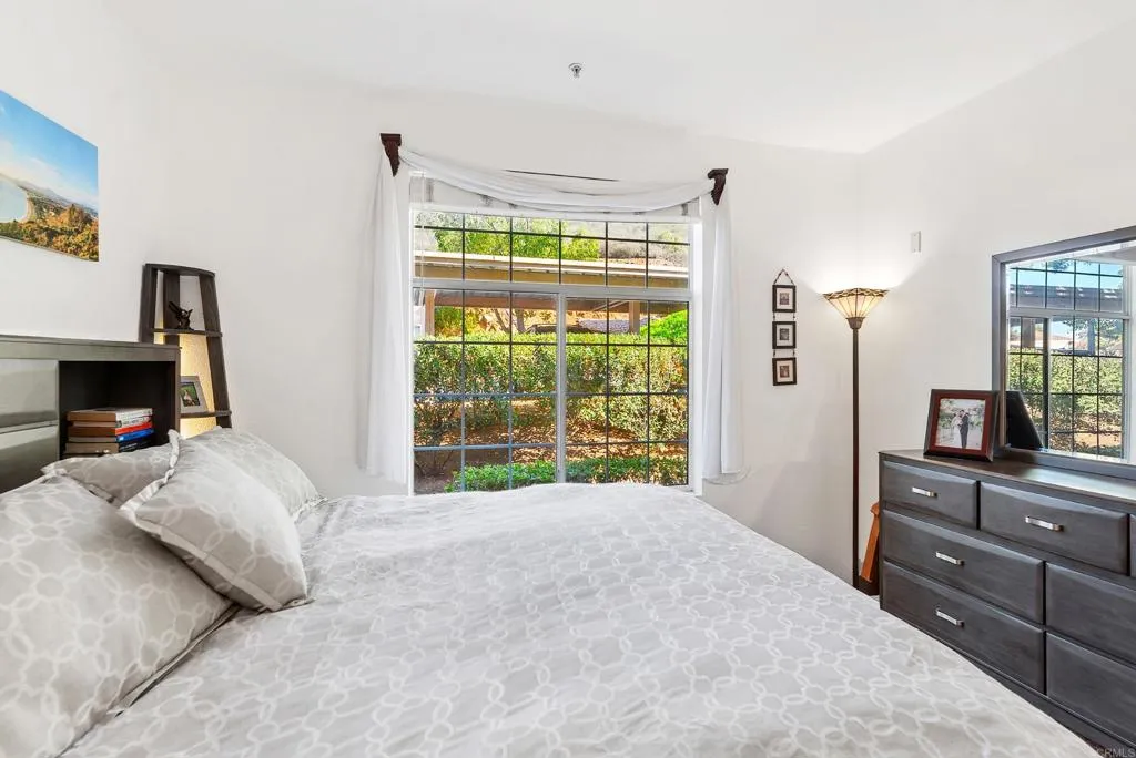 Photo #28: NDP2511215 Listing: Photo #28