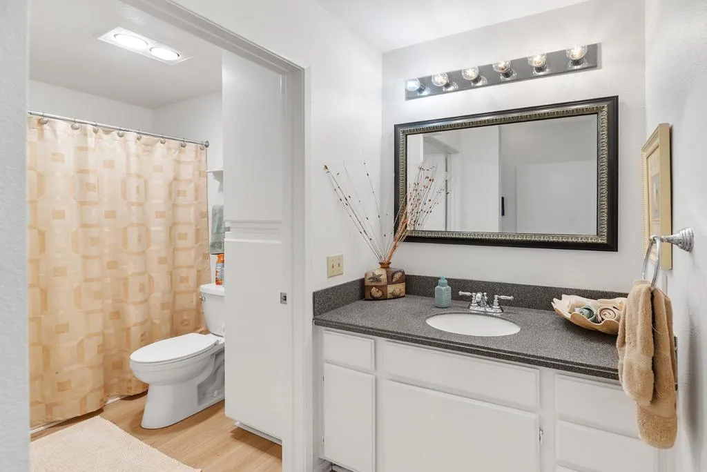 Photo #35: NDP2511215 Listing: Photo #35