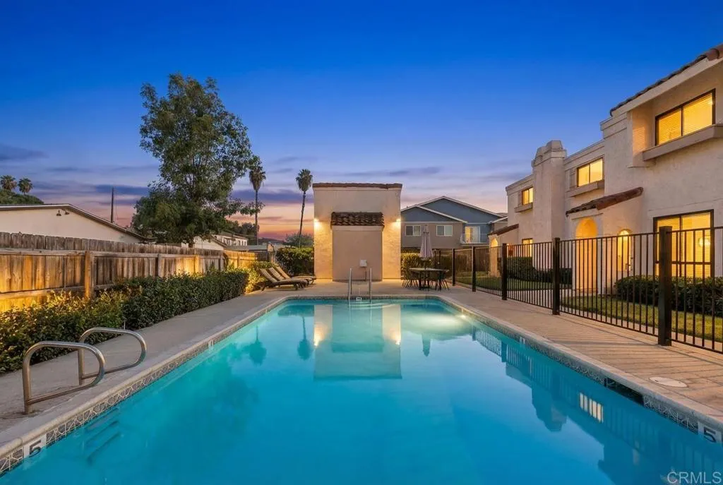https://cdn.realtyfeed.com/cdn/127/306597998/429b2bf264e812afd317503c458369e3.webp