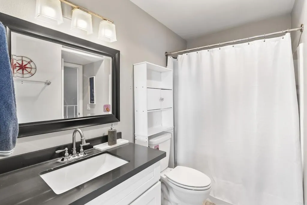 https://cdn.realtyfeed.com/cdn/127/306597998/f690761f944e695b37ac7026ac3ecf75.webp