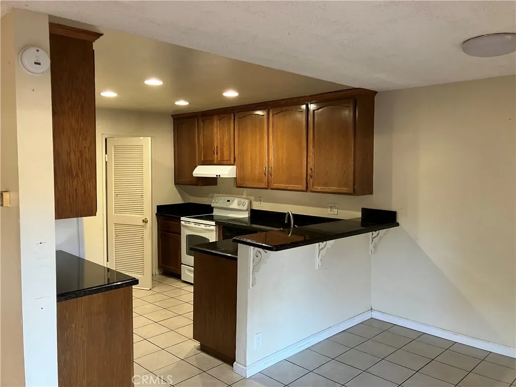 https://cdn.realtyfeed.com/cdn/127/306598040/d9dcf9c8b1ee5688228b041957d0bdd0.webp