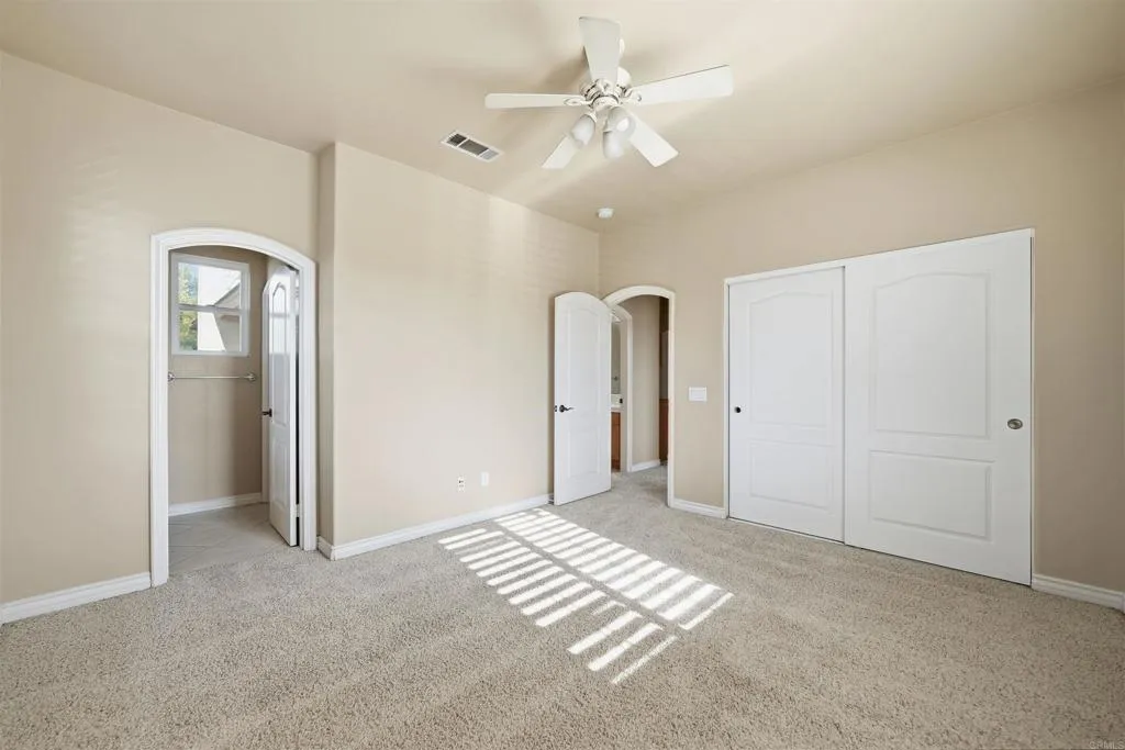 https://cdn.realtyfeed.com/cdn/127/306598048/c95f98c89fe3805dbc9d292977c9aad8.webp