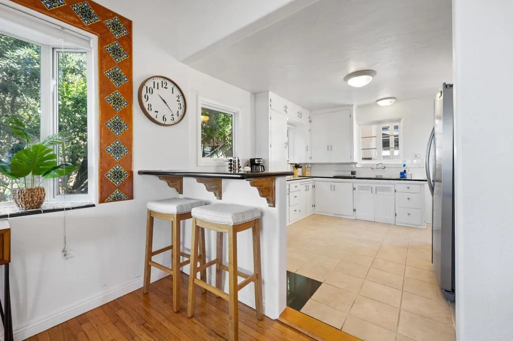 https://cdn.realtyfeed.com/cdn/127/306598067/09f2082e43ee9f6541f08b203a873413.webp