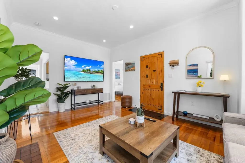 https://cdn.realtyfeed.com/cdn/127/306598067/5c0d19753191e98e8d933726e2b7697e.webp