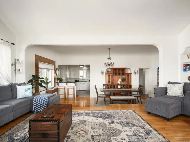 1303 CAVE STREET, LA JOLLA, CA 92037  Photo 8