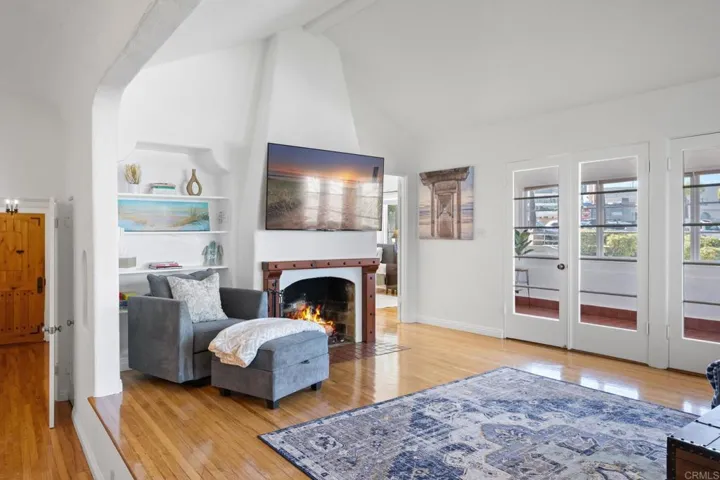 1303 CAVE STREET, LA JOLLA, CA 92037  Photo 12