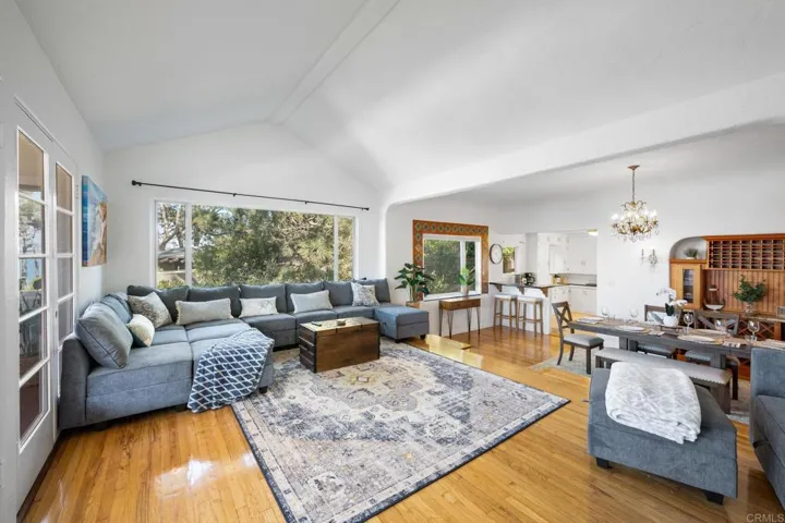1303 CAVE STREET, LA JOLLA, CA 92037  Photo 7