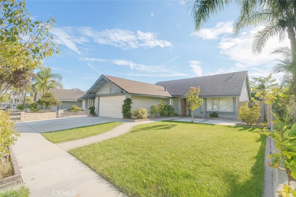 6870 Via Kannela, Stanton, CA 90680 - Photo 2 of 12, Stanton, CA
