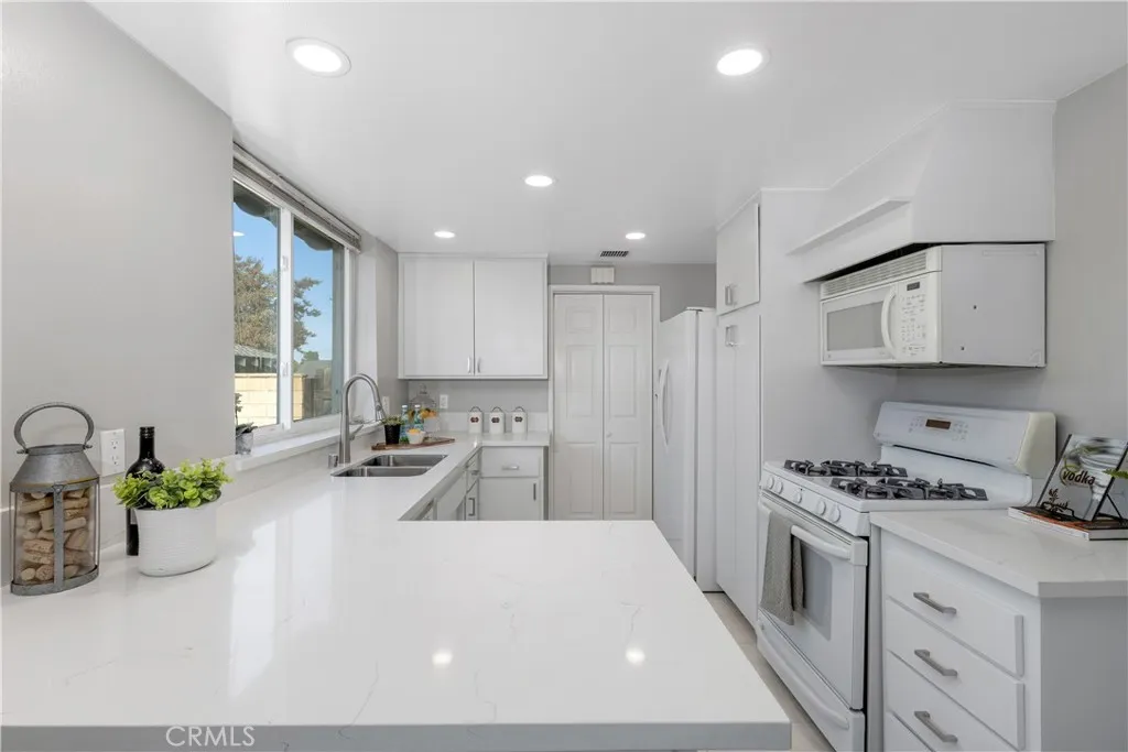 15230 Weeks Drive, La Mirada, CA 90638 - Photo 2 of 24, La Mirada, CA