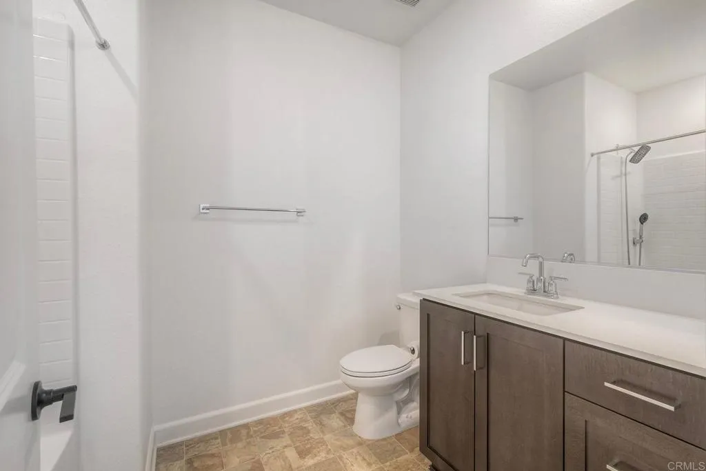 Photo #27: NDP2511220 Listing: Photo #27