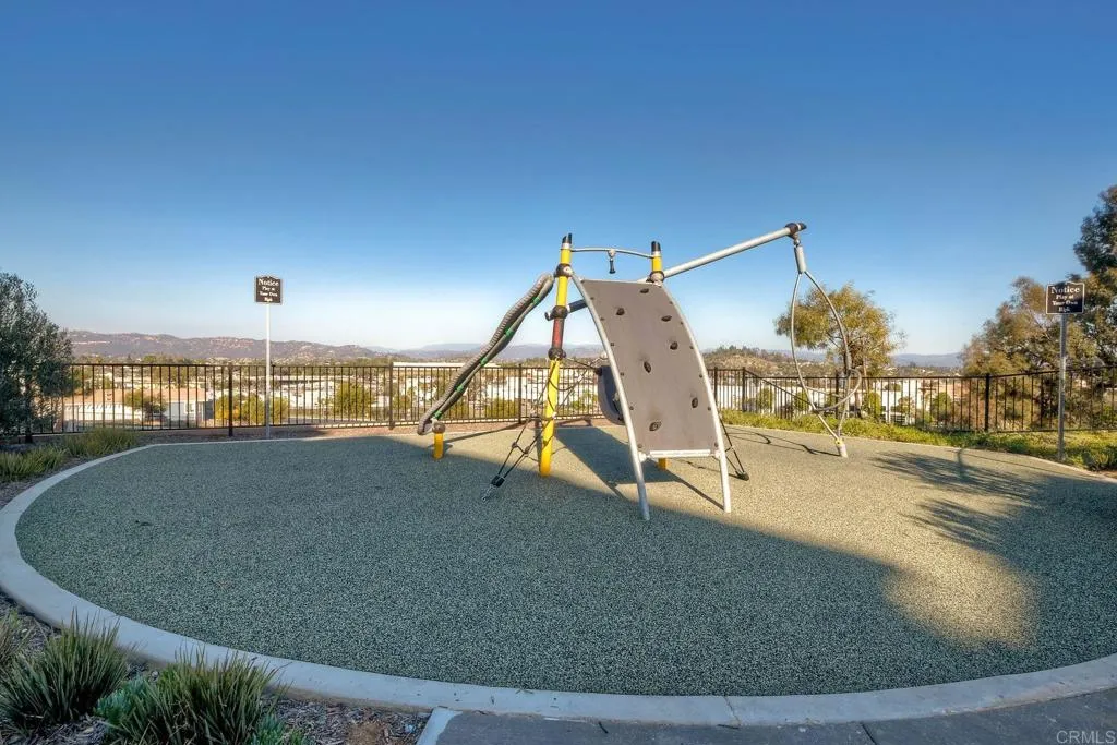 Photo #42: NDP2511220 Listing: Photo #42