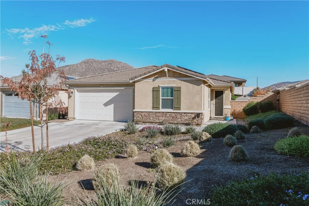 7552 Honeybell Court, Riverside, CA 92507 - Photo 2 of 30, Riverside, CA