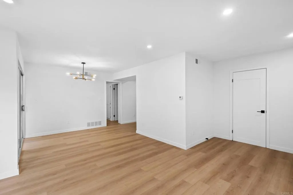 Photo #9: PTP2508930 Listing: Photo #9