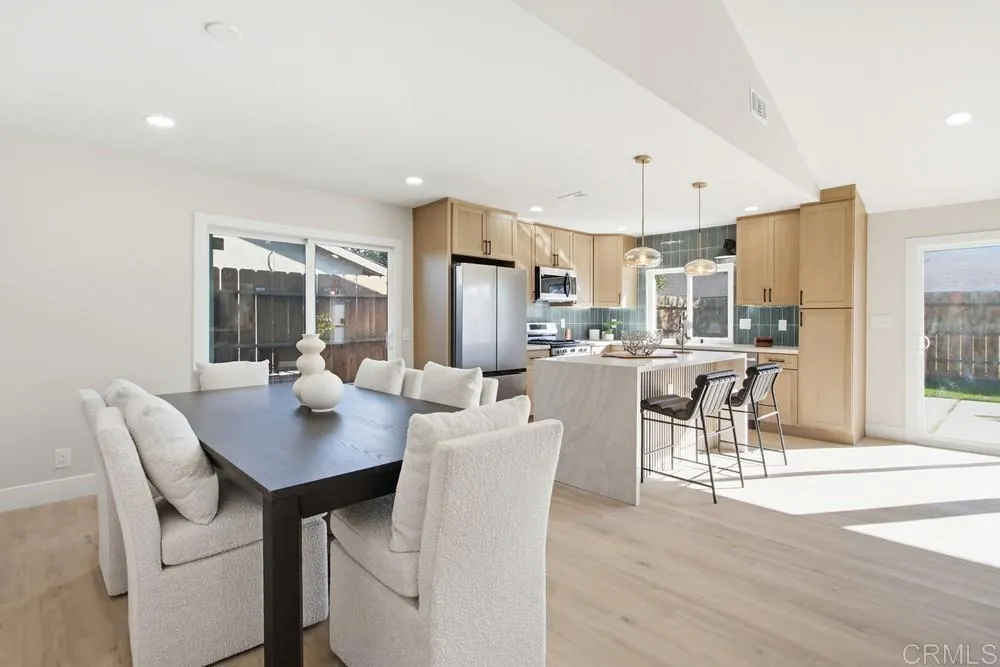 https://cdn.realtyfeed.com/cdn/127/306598369/aa44ba74c7aad6af8a517f01ad920e15.webp