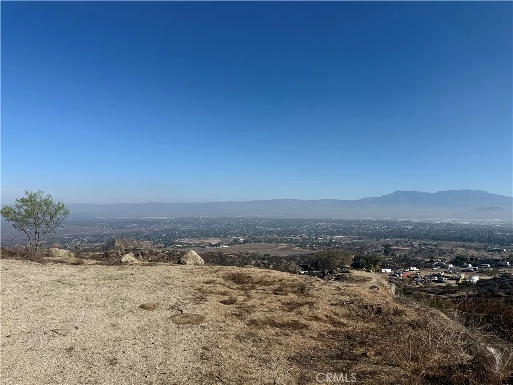 Unincorporated, CA 92570