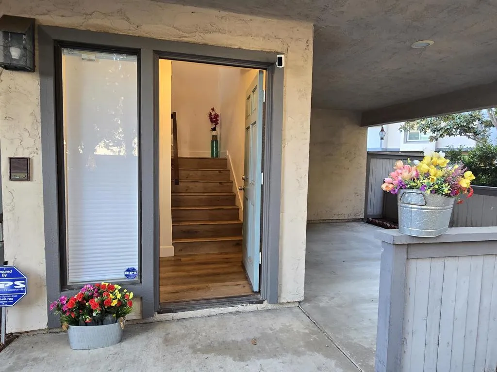 Escondido, CA 92027