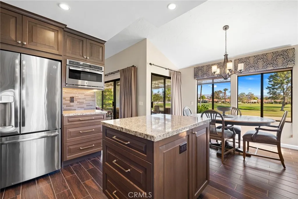 Palm Desert, CA 92211