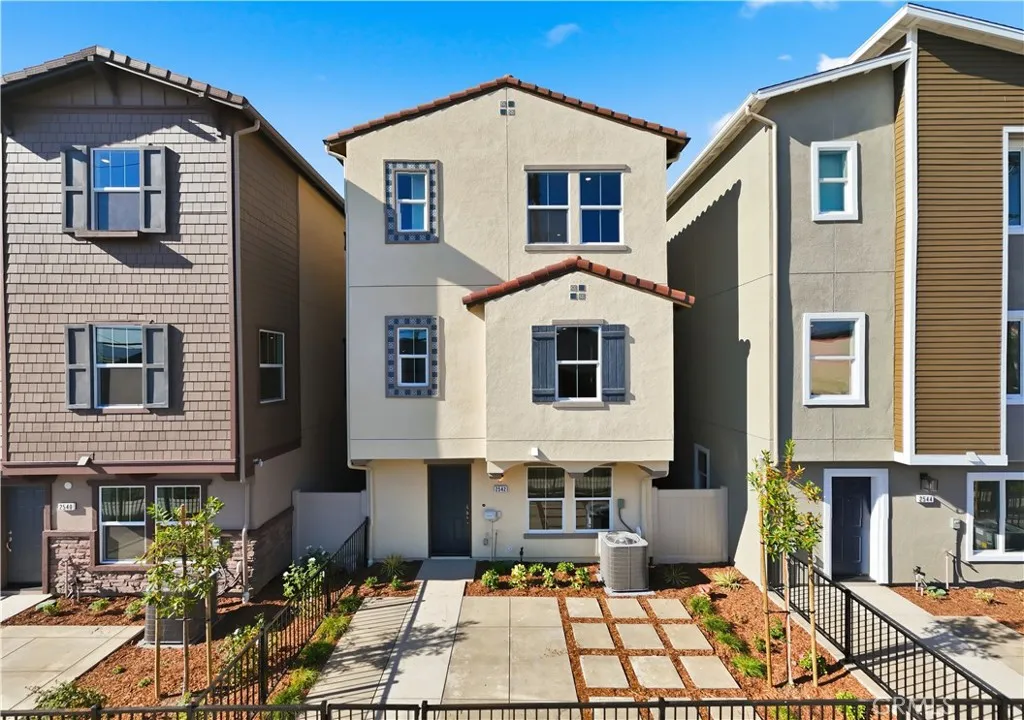 South El Monte, CA 91733