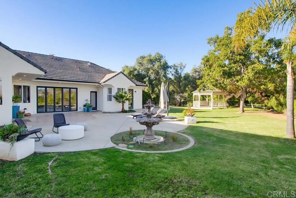 https://cdn.realtyfeed.com/cdn/127/306598571/1408ade4ab3599ee6f144025bcbf7876.webp