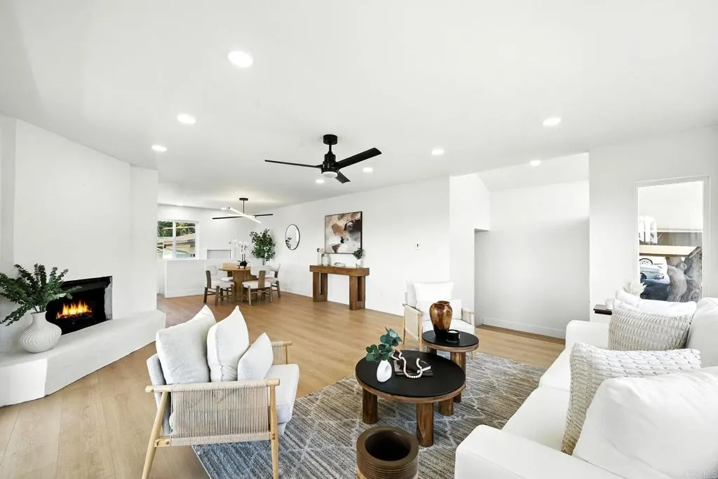 https://cdn.realtyfeed.com/cdn/127/306598589/6332cb424e3abcd0251b118ac949d44a.webp