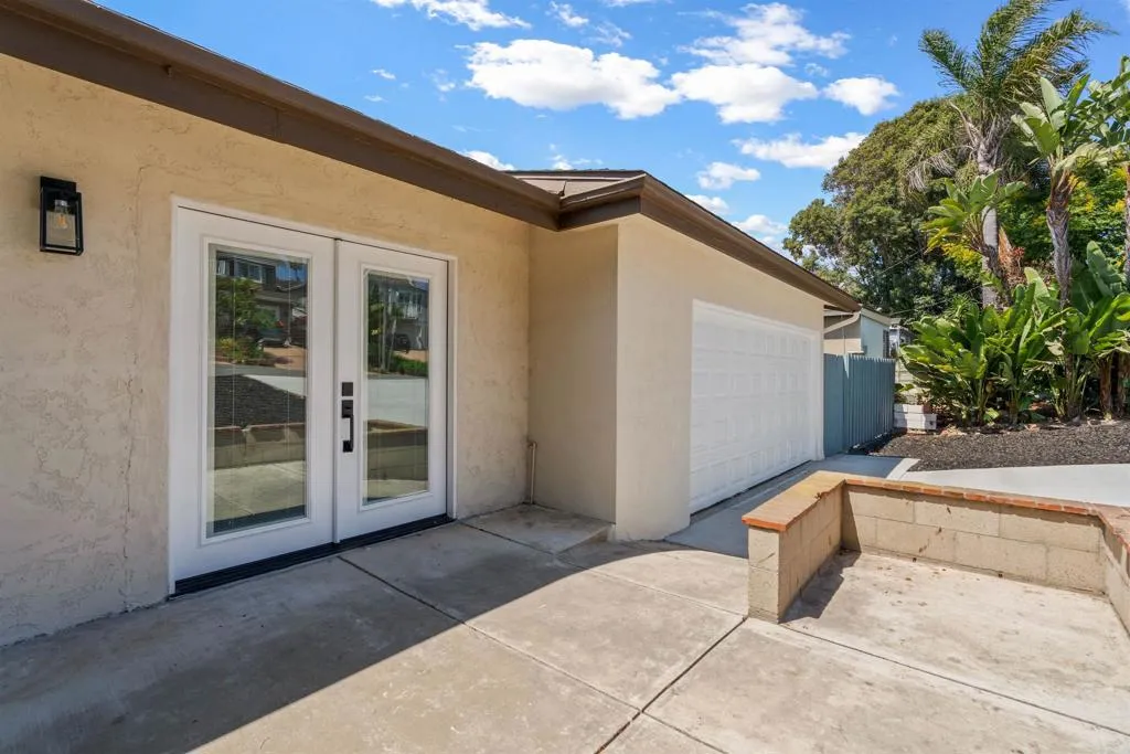 https://cdn.realtyfeed.com/cdn/127/306598589/eb7e89f967024ad80e52f9925133bafc.webp