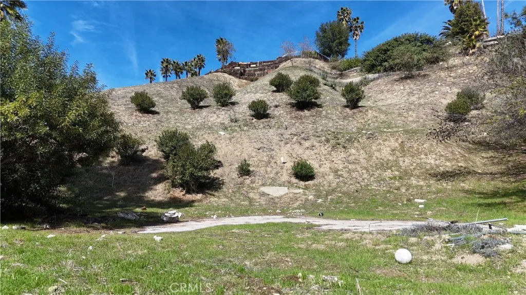 20713 Collins, Woodland Hills, CA 91367 - Photo 4 of 6, Woodland Hills, CA