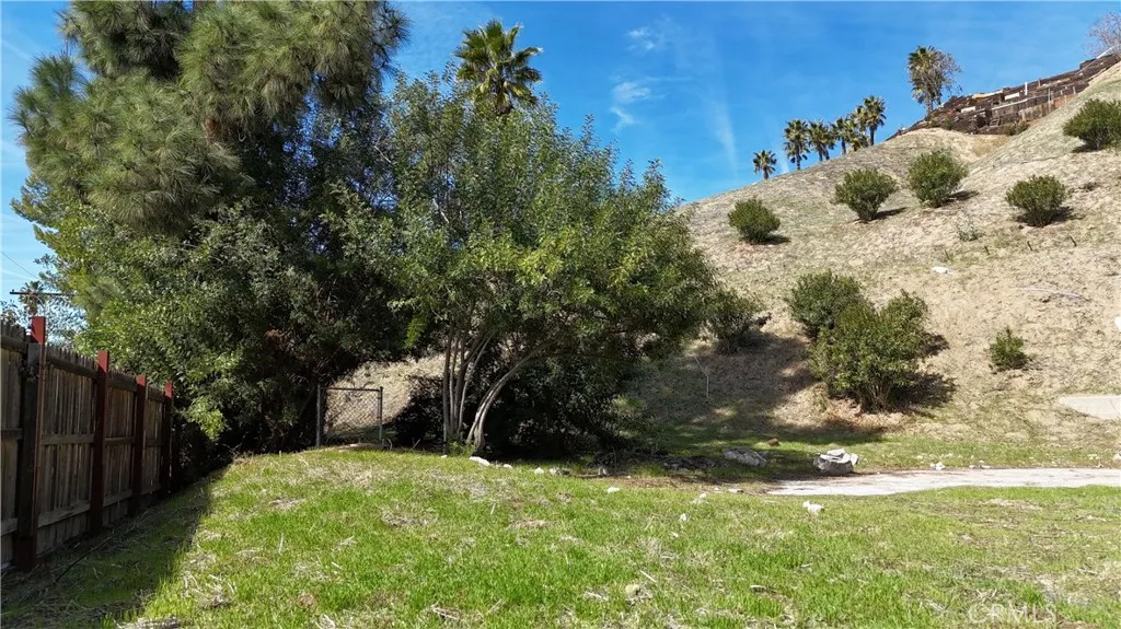 20713 Collins, Woodland Hills, CA 91367 - Photo 5 of 6, Woodland Hills, CA