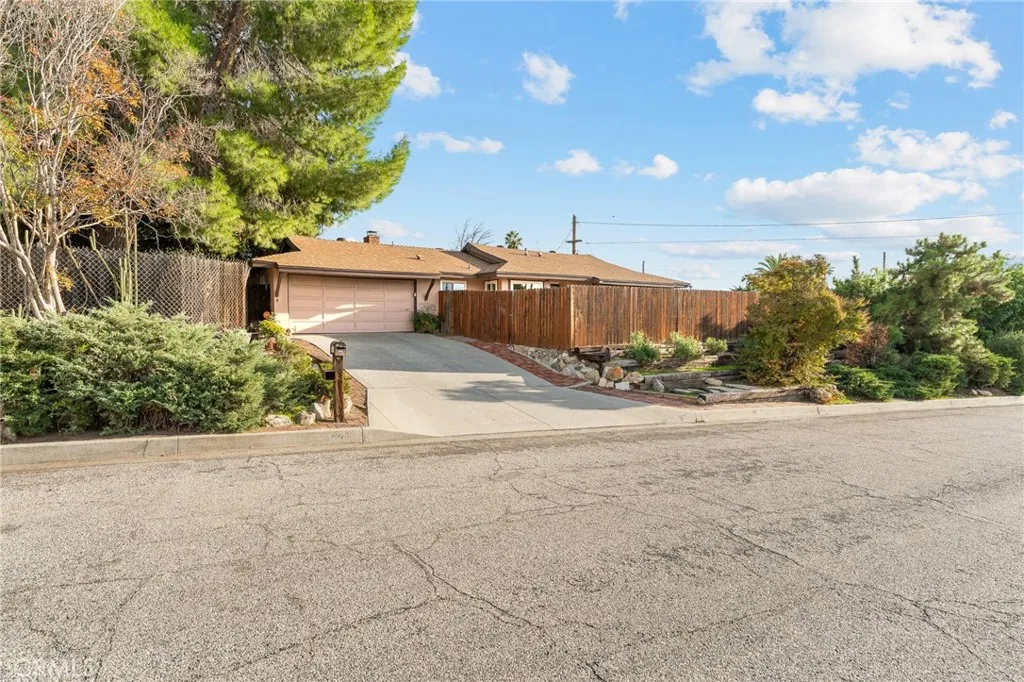 San Bernardino, CA 92404