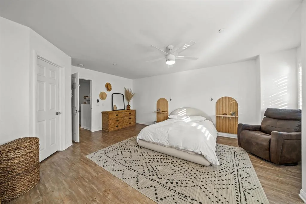 https://cdn.realtyfeed.com/cdn/127/306598788/ac629012e7ee78785e5f4f018375ac4b.webp