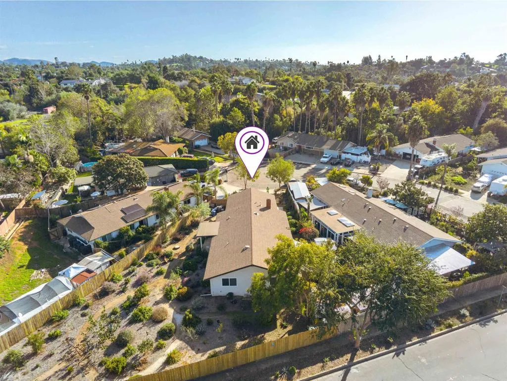 https://cdn.realtyfeed.com/cdn/127/306598815/2e464a380480d1a1b939cf1c915be242.webp