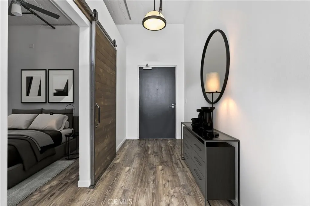 Los Angeles, CA 90013