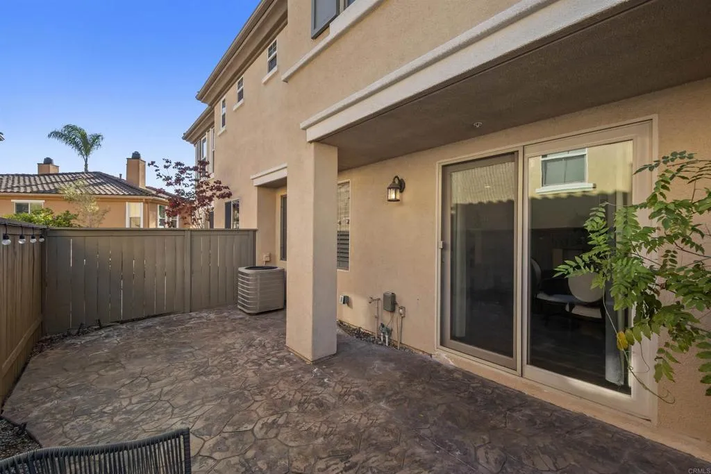 https://cdn.realtyfeed.com/cdn/127/306598947/7ffbd9b8878f37c761624f08e31f7c4b.webp