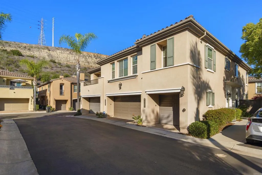 https://cdn.realtyfeed.com/cdn/127/306598947/d4d0c23b44c6c04ac564ad81acb04f60.webp