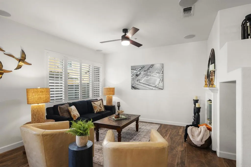 https://cdn.realtyfeed.com/cdn/127/306598947/d5f4540d0a869686dbf598d6af87ddf6.webp