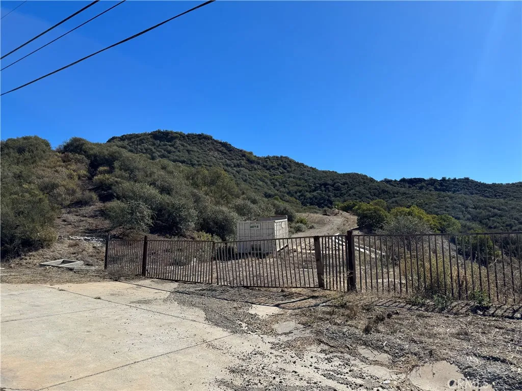 Calabasas, CA 91302
