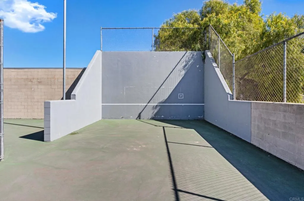 Photo #17: NDP2511252 Listing: Photo #17