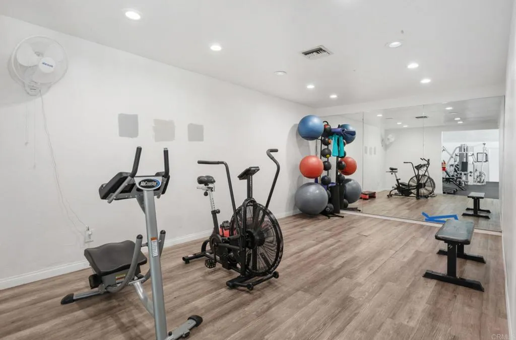 Photo #22: NDP2511252 Listing: Photo #22