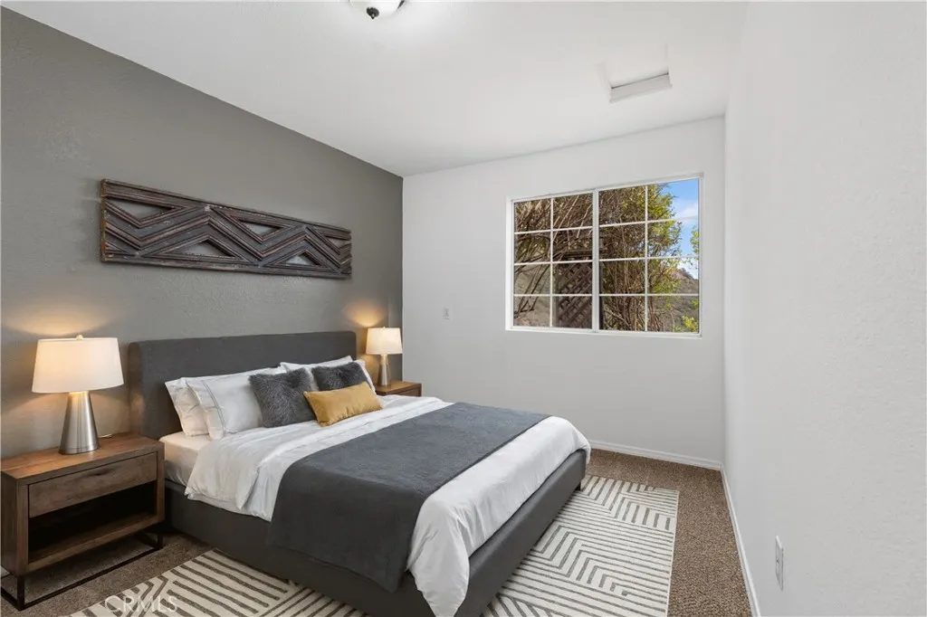 https://cdn.realtyfeed.com/cdn/127/306599066/9d129866a1f7470187d03b2fe145e212.webp