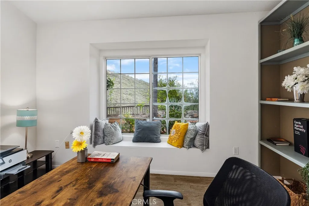 https://cdn.realtyfeed.com/cdn/127/306599066/a88146f288489faa17e6481cdff14e70.webp