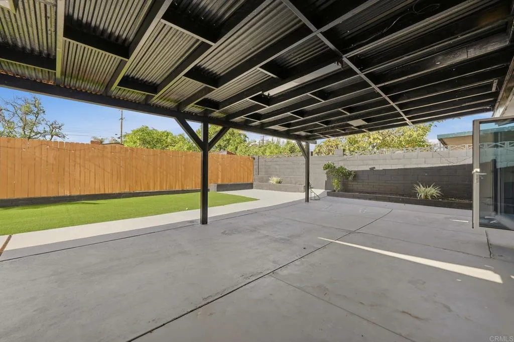 https://cdn.realtyfeed.com/cdn/127/306599068/9630ed377a3043520c2cd4316f13fcb9.webp