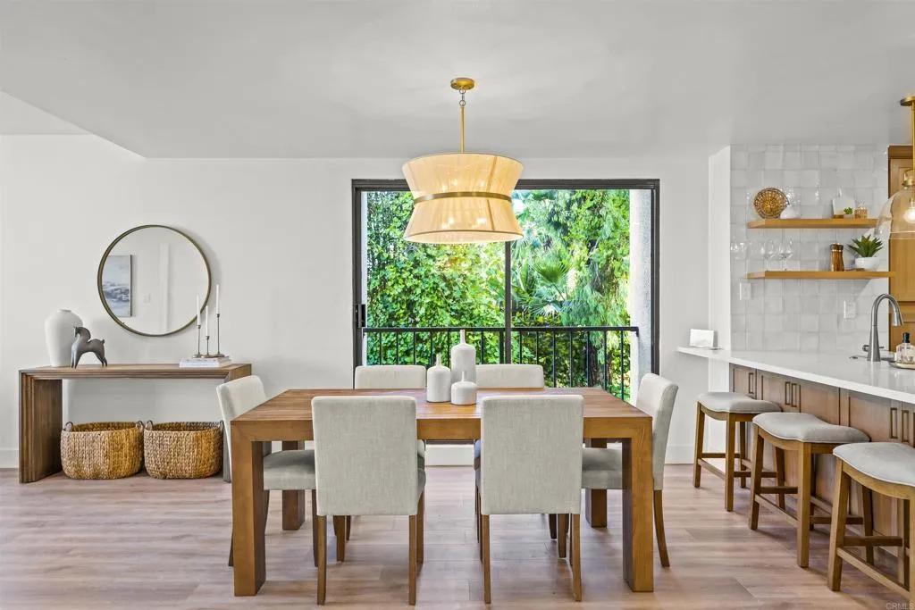 https://cdn.realtyfeed.com/cdn/127/306599227/125c1ebb1ae7e2c694d190f2ad9a5425.webp