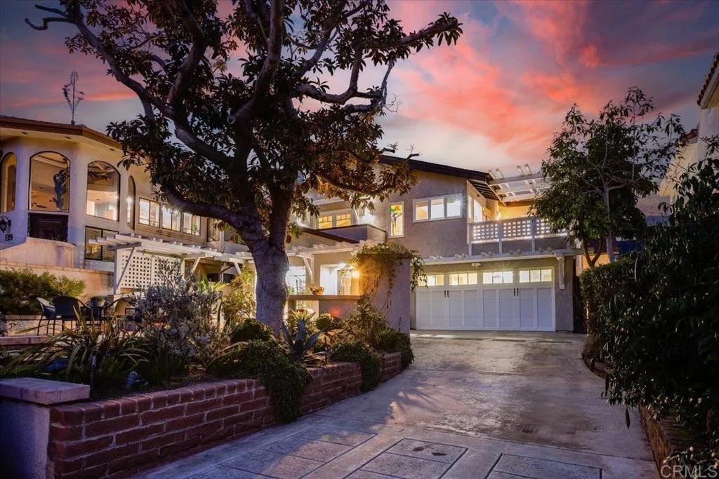 https://cdn.realtyfeed.com/cdn/127/306599242/57520e307a1b458f679680808b18dc0a.webp
