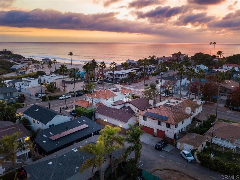 https://cdn.realtyfeed.com/cdn/127/306599242/75ccaf579e9f94761942a02b0f169782.webp